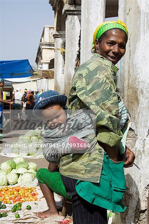 Baby on mother's back, Municipal Market at Assomada, Santiago, Cape Verde Islands, Africa