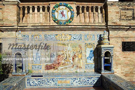 Tiled seating depicting various parts of historic Spain, Plaza de Espana erected for the 1929 Exposition, Parque Maria Luisa, Seville, Andalusia, Spain, Europe