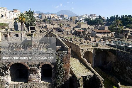 The ruins of Herculaneum, a large Roman town destroyed in 79AD by a volcanic eruption from Mount Vesuvius, UNESCO World Heritage Site, near Naples, Campania, Italy, Europe