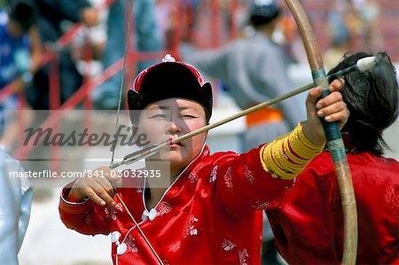 Archery contest, Naadam festival, Oulaan Bator (Ulaan Baatar), Mongolia, Central Asia, Asia