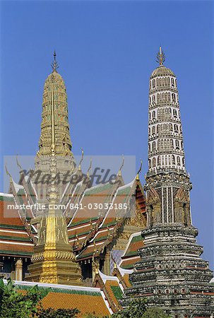 Buddhist temple, Wat Phra Kaeo (Wat Phra Kaew) (Wat Phra Keo), Temple of the Emerald Buddha, Grand Palace, Bangkok, Thailand, Asia