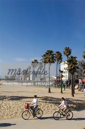 People cycling on the cycle path, Venice Beach, Los Angeles, California, United States of America, North America