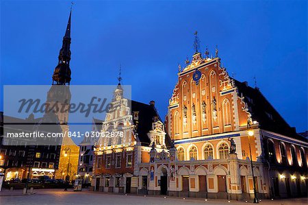 House of the Blackheads at night, Town Hall Square, Ratslaukums, Riga, Latvia, Baltic States, Europe