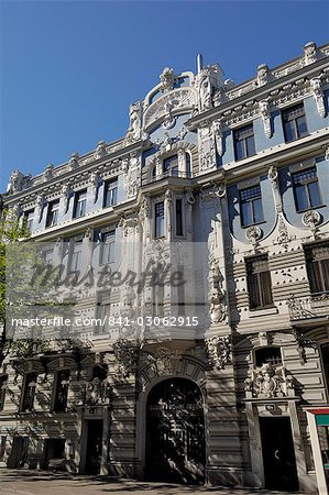 Art nouveau architecture, 10b Elizabetes iela, designed by Mikhail Eisenstein, Riga, UNESCO World Heritage Site, Latvia, Baltic States, Europe