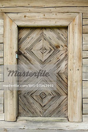 Door detail of a traditional Lithuanian farmstead from the Zemaitija region, Lithuanian Open Air Museum, Rumsiskes, near Kaunas, Lithuania, Baltic States, Europe