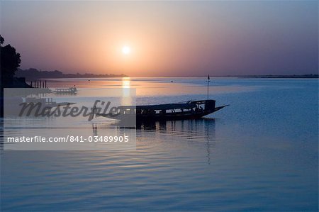 Sunset on the River Niger, Segou, Mali, Africa