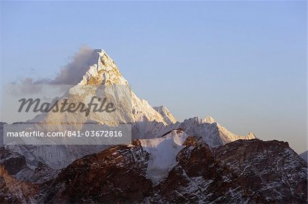 Sunset on Ama Dablam, 6812m, Solu Khumbu Everest Region, Sagarmatha National Park, Himalayas, Nepal, Asia