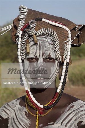 Young Mursi woman, Omo Valley, Ethiopia, Africa