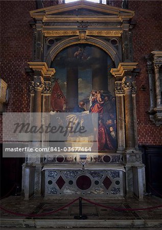 Madonna di Ca Pesaro, altarpiece painted by Titian between 1519 and 1526, Santa Maria Gloriosa dei Frari, Venice, UNESCO World Heritage Site, Veneto, Italy, Europe