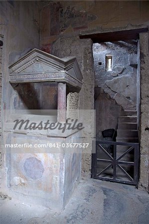 Temple to Domestic Gods in the entrance vestibule of House of the Menander, Pompeii, UNESCO World Heritage Site, Campania, Italy, Europe