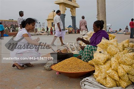 Vendor selling snacks at beach, Kanyakumari, Tamil Nadu, India, Asia