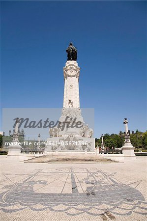 The 36 metre high monument dedicated to the Marques de Pombal, on a square of the same name, central Lisbon, Portugal, Europe