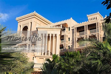 Arabesque architecture of the Al Qasr Hotel, part of the Madinat Jumeirah Hotel, Jumeirah Beach, Dubai, United Arab Emirates