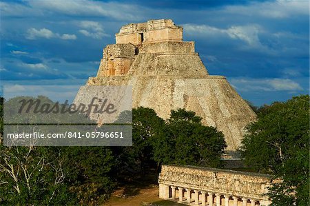 Pyramid of the Magician and The Ball Game Field, Mayan archaeological site, Uxmal, UNESCO World Heritage Site, Yucatan State, Mexico, North America