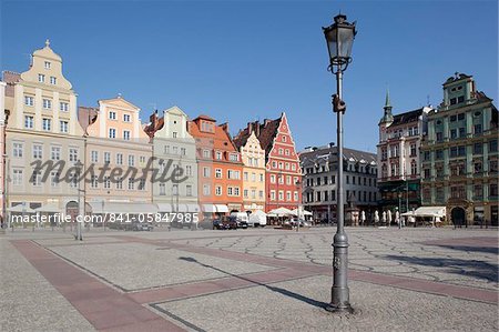 Colourful architecture, Salt Square, Old Town, Wroclaw, Silesia, Poland, Europe