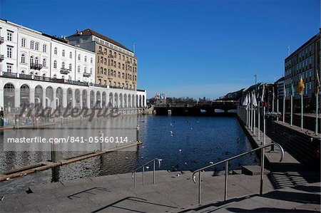 Alsterfleet and Alsterarkaden, Hamburg, Germany, Europe