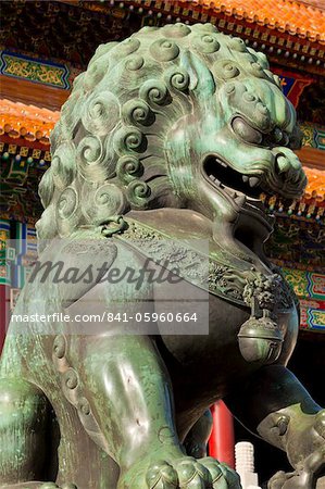 Male bronze lion, Gate of Supreme Harmony, Outer Court, Forbidden City, Beijing, China, Asia