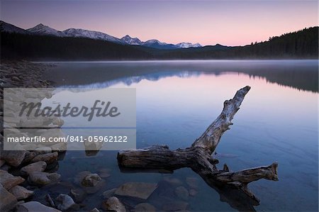 Cold frosty morning at Patricia Lake, Jasper National Park, UNESCO World Heritage Site, Alberta, Rocky Mountains, Canada, North America