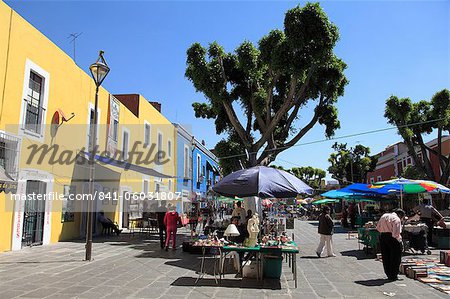 Los Sapos antiques and flea market, Puebla, Historic Center, UNESCO World Heritage Site, Puebla State, Mexico, North America