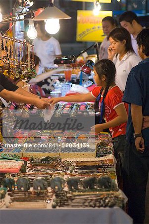 Night market, Chiang Mai, Chiang Mai Province, Thailand, Southeast Asia, Asia
