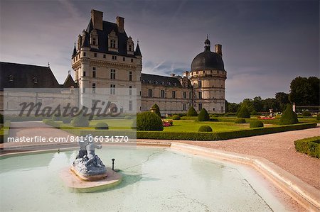 Chateau de Valencay, Valencay, Indre, Loire Valley, France, Europe Chateau de Valencay, Valencay, Indre, Loire Valley, France, Europe