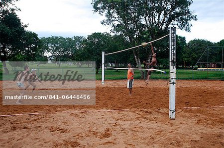 Men playing volleyball at Parque Cidade Sarah Kubitschek, Brasilia, Brazil, South America