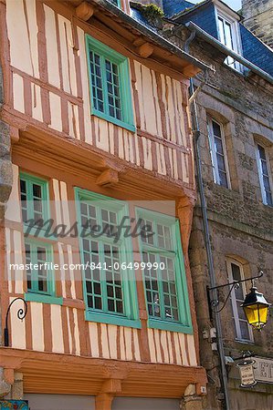 Medieval house, old town, Dinan, Brittany, France, Europe
