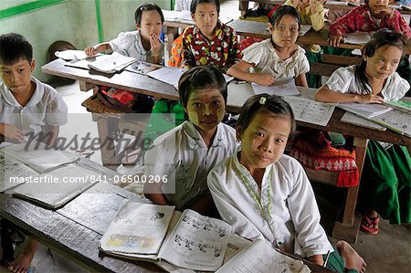 Primary school, Thet Kel Kyin village, Indaw area. Sagaing Division, Republic of the Union of Myanmar (Burma), Asia
