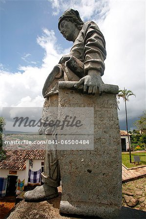 The statue of the prophet Jeremiah by Aleijadinho at the Basilica do Bom Jesus de Matosinhos, UNESCO World Heritage Site, Congonhas, Minas Gerais, Brazil, South America