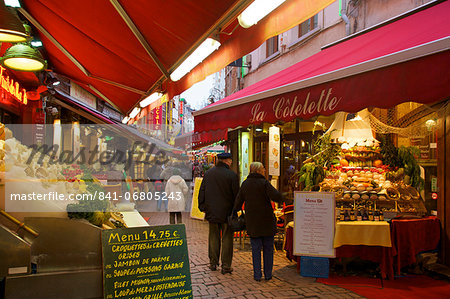 Restaurants in Rue des Bouchers, Brussels, Belgium, Europe