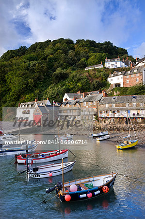 Picturesque fishing village of Clovelly on the North Devon Coast, England, United Kingdom, Europe Picturesque fishing village of Clovelly on the North Devon Coast, England, United Kingdom, Europe