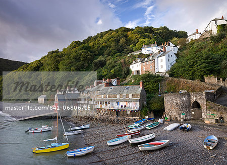 Picturesque fishing village of Clovelly on the North Devon Coast, England, United Kingdom, Europe Picturesque fishing village of Clovelly on the North Devon Coast, England, United Kingdom, Europe