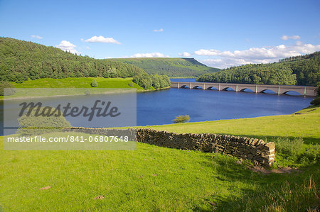 Ladybower Reservoir, Derwent Valley, Derbyshire, England, United Kingdom, Europe