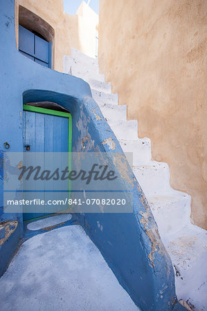 Painted building, Oia, Santorini, Cyclades, Greek Islands, Greece, Europe