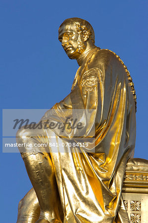 Gilded statue of Prince Albert, The Albert Memorial, Kensington Gardens, London, England, United Kingdom, Europe Gilded statue of Prince Albert, The Albert Memorial, Kensington Gardens, London, England, United Kingdom, Europe