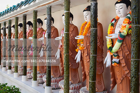 Statues of Buddha's inside the Kek Lok Si Temple, Crane Hill, Georgetown, Pulau Penang, Malaysia, Southeast Asia, Asia