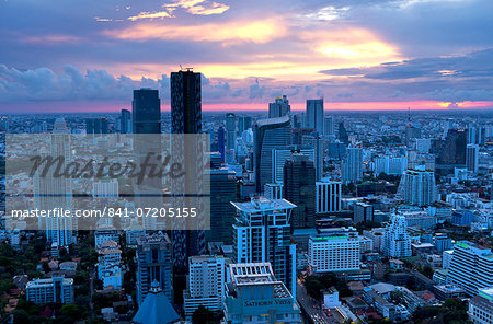 View over Bangkok at sunset from the Vertigo Bar on the roof the Banyan Tree Hotel, Bangkok, Thailand, Southeast Asia, Asia