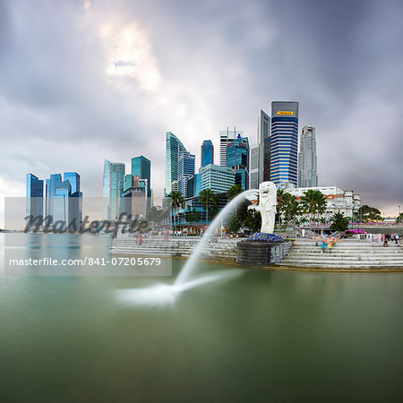 The Merlion Statue with the city skyline in the background, Marina Bay, Singapore, Southeast Asia, Asia The Merlion Statue with the city skyline in the background, Marina Bay, Singapore, Southeast Asia, Asia