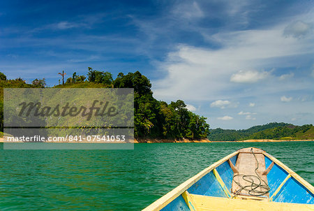 Lake Batang Ai, Batang Ai National Park, Sarawak, Malaysian Borneo, Malaysia, Southeast Asia, Asia