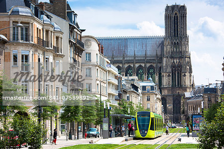 Modern tram in Cours de Jean-Baptiste Langlet in Reims, Champagne-Ardenne, France, Europe