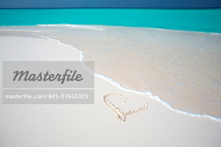 Heart drawn on an empty tropical beach, Maldives, Indian Ocean, Asia