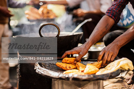 Chole Bhature Stall , Sector 7, Chandigarh, Punjab and Haryana Provinces, India, Asia