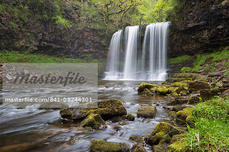 Sgwd yr Eira waterfall, Ystradfellte, Brecon Beacons National Park, Powys, Wales, United Kingdom, Europe Sgwd yr Eira waterfall, Ystradfellte, Brecon Beacons National Park, Powys, Wales, United Kingdom, Europe