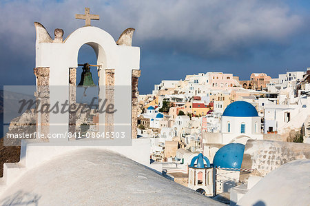 The white of the church and houses and the blue of Aegean Sea as symbols of Greece, Oia, Santorini, Cyclades, Greek Islands, Greece, Europe