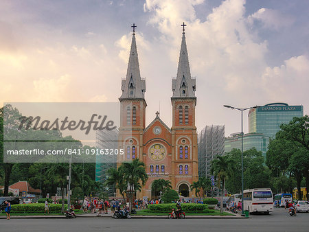 Saigon Notre Dame Cathedral and street scene, Ho Chi Minh City, Vietnam, Indochina, Southeast Asia, Asia