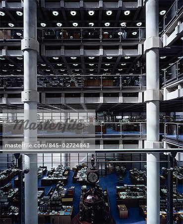 Lloyds Building, City of London. Architect: Richard Rogers