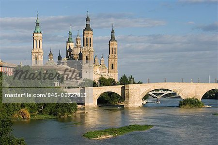 Basilica-Cathedral of Our Lady of the Pillar, Zaragoza. Architect: Ventura Rodriguez.