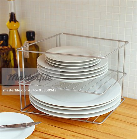 Plate best sale stacking rack