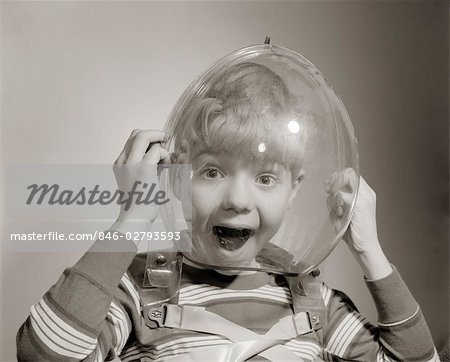 astronaut bubble helmet