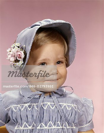 1960s GIRL TODDLER HAT BONNET